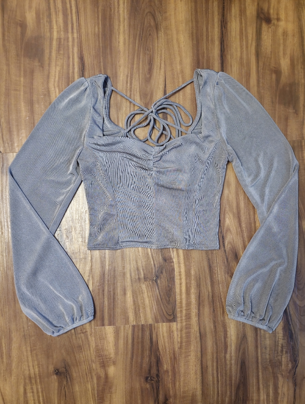 Urban Romantics Gray Long Sleeve Blouse with Open Back Size Small